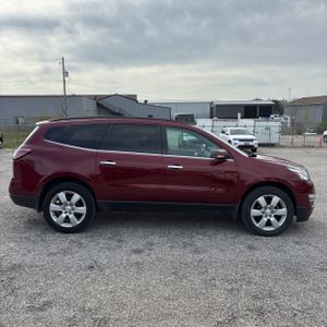 CHEVROLET TRAVERSE LT - 10