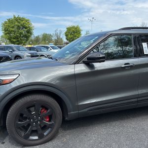 FORD EXPLORER ST - 2