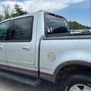 FORD F-150 XLT - 6