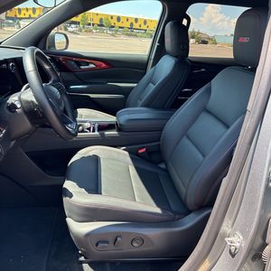 صورة مصغرة 32 لـ 2025 Chevrolet TRAVERSE Z71