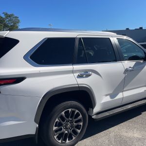 2025 Toyota SEQUOIA LIMITED photo 9