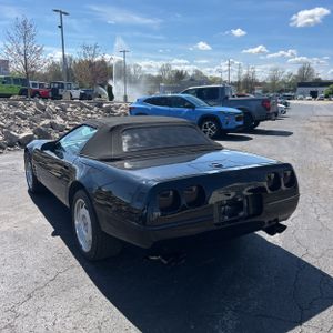 CHEVROLET CORVETTE BASE - 5