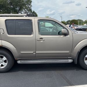 2005 Nissan PATHFINDER SE — миниатюра 11