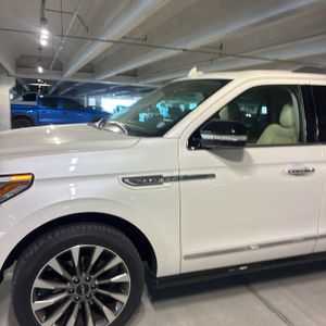 LINCOLN NAVIGATOR L SELECT - 2