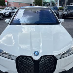 صورة مصغرة 15 لـ 2023 BMW IX XDRIVE50