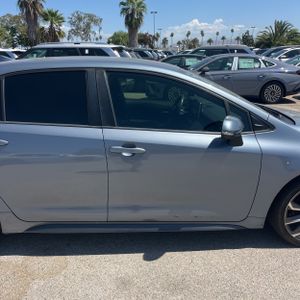 صورة 11 لـ 2021 Toyota COROLLA SE