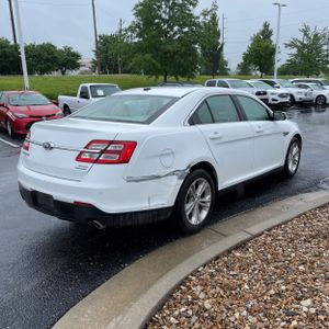 FORD TAURUS SEL - 7