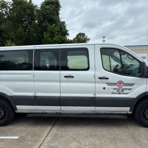 FORD TRANSIT 350 XLT - 9