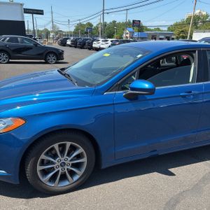 FORD FUSION SE - 2