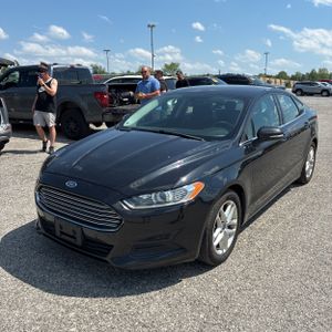 FORD FUSION SE - 1