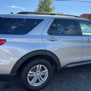 FORD EXPLORER XLT - 9