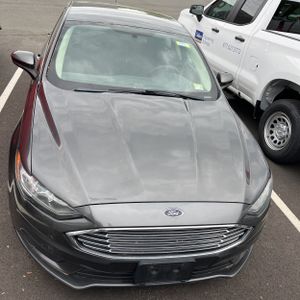 FORD FUSION SE - 10