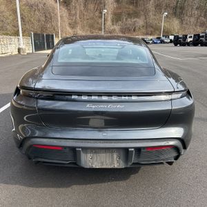 PORSCHE TAYCAN TURBO - 7