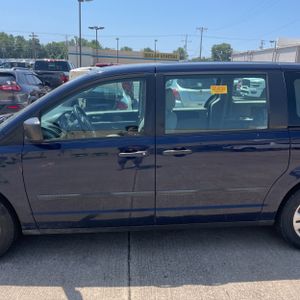 2016 Dodge GRAND CARAVAN AMERICAN VALUE PKG — фото 4
