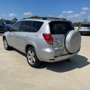 TOYOTA RAV4 - 5