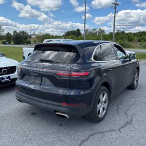 PORSCHE CAYENNE BASE - 8