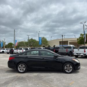 HYUNDAI SONATA GLS - 10