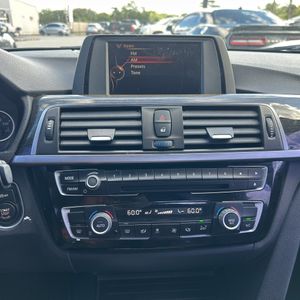 صورة 35 لـ 2017 BMW 3 SERIES 330I