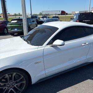 FORD MUSTANG GT PREMIUM - 2