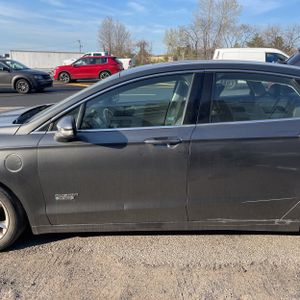 FORD FUSION ENERGI TITANIUM - 4