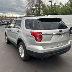 FORD EXPLORER BASE - 5
