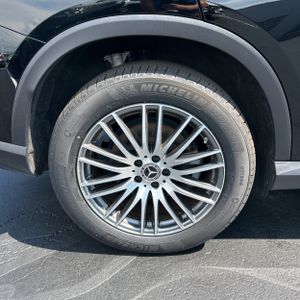 صورة مصغرة 19 لـ 2024 Mercedes-BENZ GLC
