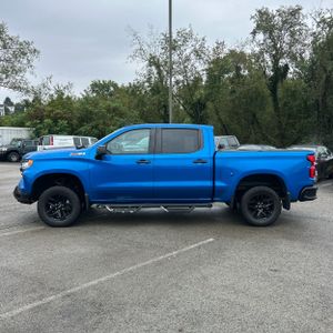2023 Chevrolet SILVERADO 1500 LT TRAIL BOSS — фото 3
