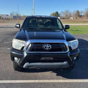 TOYOTA TACOMA - 10