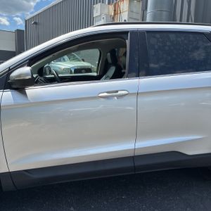 FORD EDGE SEL - 4