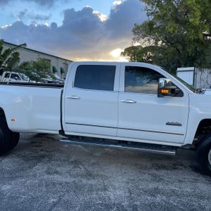 CHEVROLET SILVERADO 3500HD HIGH COUNTRY - 10