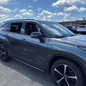 2021 Toyota HIGHLANDER XSE 照片 13