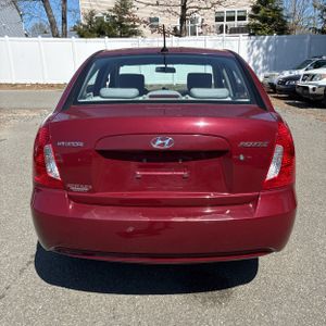 HYUNDAI ACCENT GLS - 7