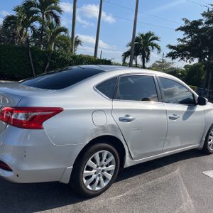 NISSAN SENTRA S - 9
