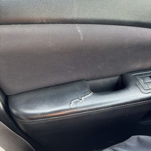 2013 Chrysler 200 LX 缩略图 68