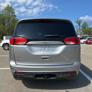 CHRYSLER PACIFICA TOURING L - 7
