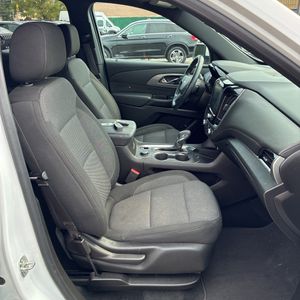 صورة مصغرة 33 لـ 2023 Chevrolet TRAVERSE LT CLOTH