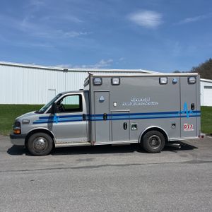 CHEVROLET EXPRESS CUTAWAY 3500 DIESEL - 3