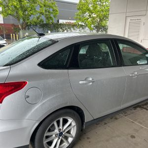 FORD FOCUS SE - 9