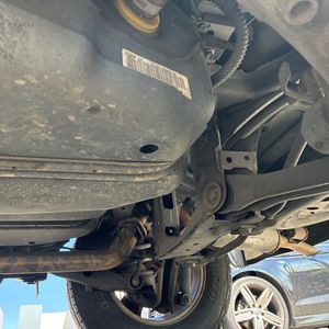 2010 FORD ESCAPE XLT 照片 29
