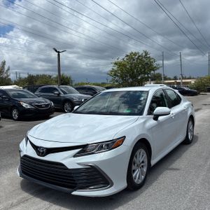 2024 Toyota CAMRY LE 照片 1