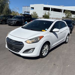 HYUNDAI ELANTRA GT BASE - 1