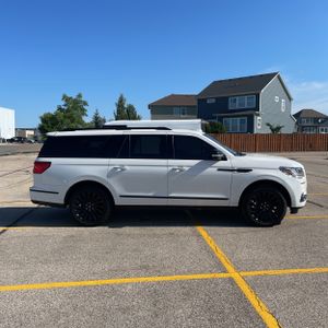 صورة 10 لـ 2020 Lincoln NAVIGATOR L RESERVE