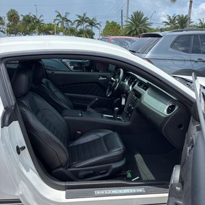 2010 FORD MUSTANG V6 thumbnail 30