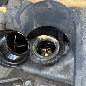 2014 Toyota RAV4 LE — фото 45