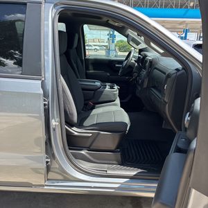 صورة مصغرة 33 لـ 2021 Chevrolet SILVERADO 1500 CUSTOM