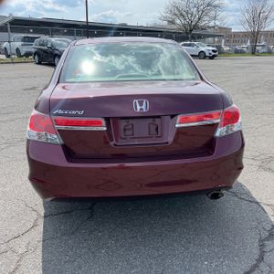 HONDA ACCORD LX - 7