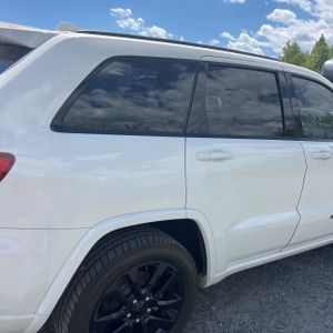 JEEP GRAND CHEROKEE ALTITUDE - 9