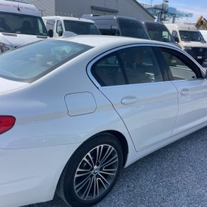 BMW 530I XDRIVE - 9