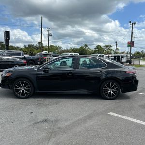 صورة 3 لـ 2022 Toyota CAMRY SE