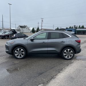 FORD ESCAPE PLATINUM - 3